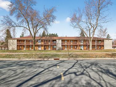 8818 Aldrich Avenue S, Bloomington, MN 55420