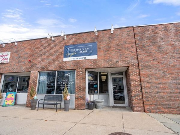 311 Main St, Watertown, MA 02472