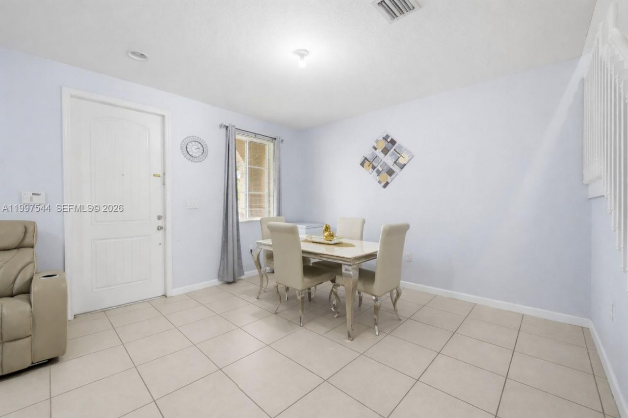 27534 SW 140 Avenue, Homestead, FL 33032 Photo