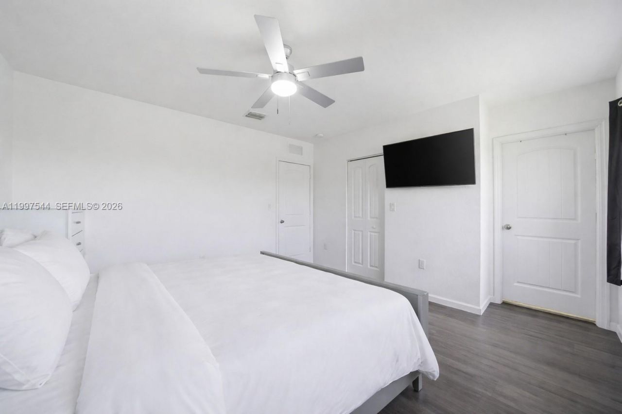 27534 SW 140 Avenue, Homestead, FL 33032 Photo