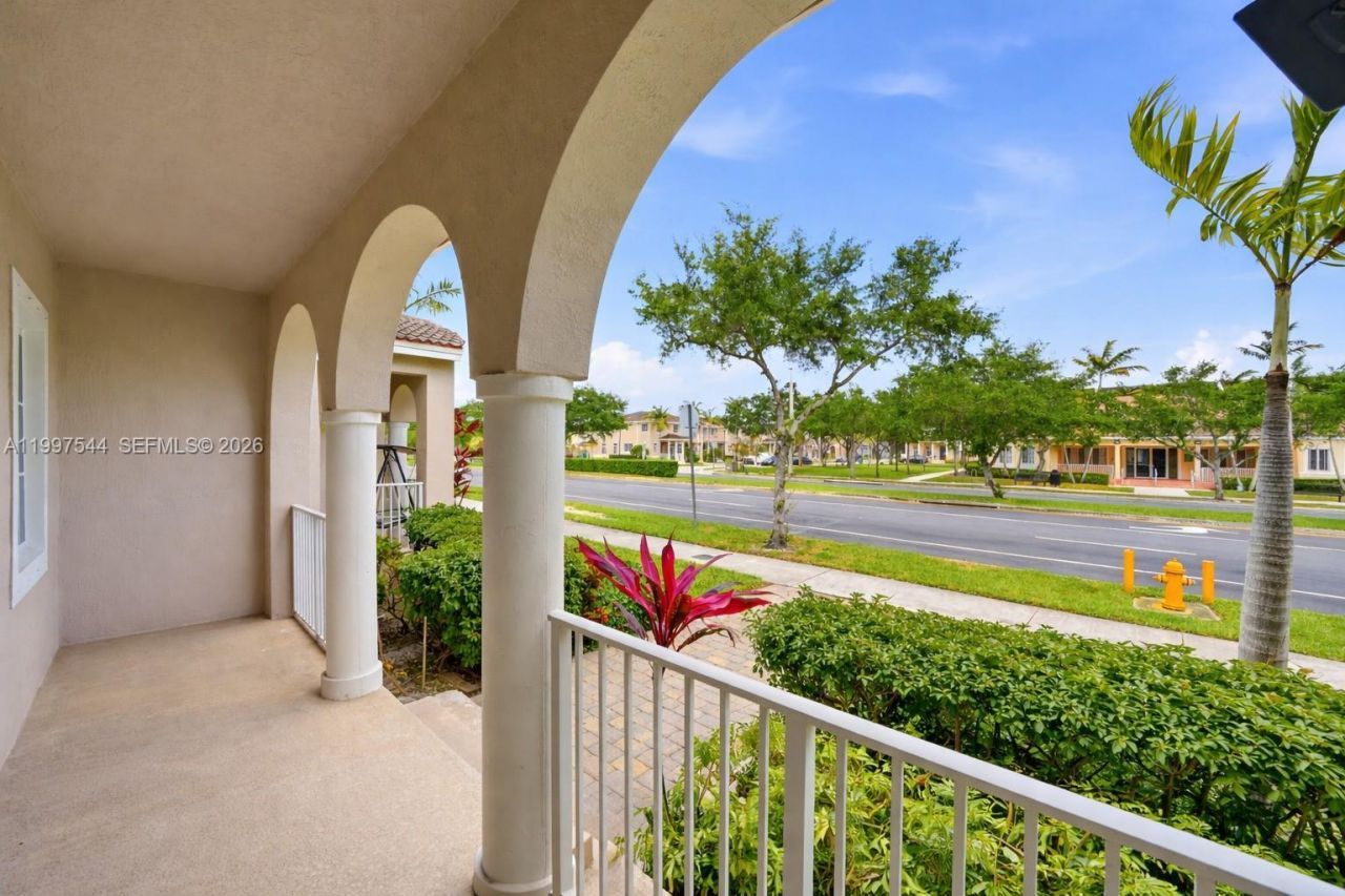 27534 SW 140 Avenue, Homestead, FL 33032 Photo