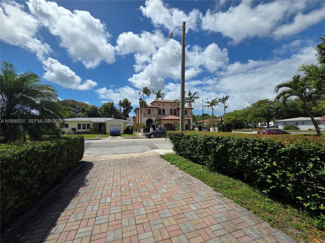 345 Malaga Ave, Coral Gables, FL 33134 Photo
