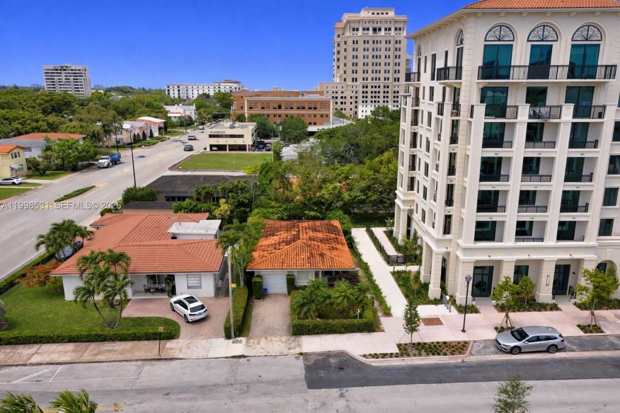 345 Malaga Ave, Coral Gables, FL 33134 Photo