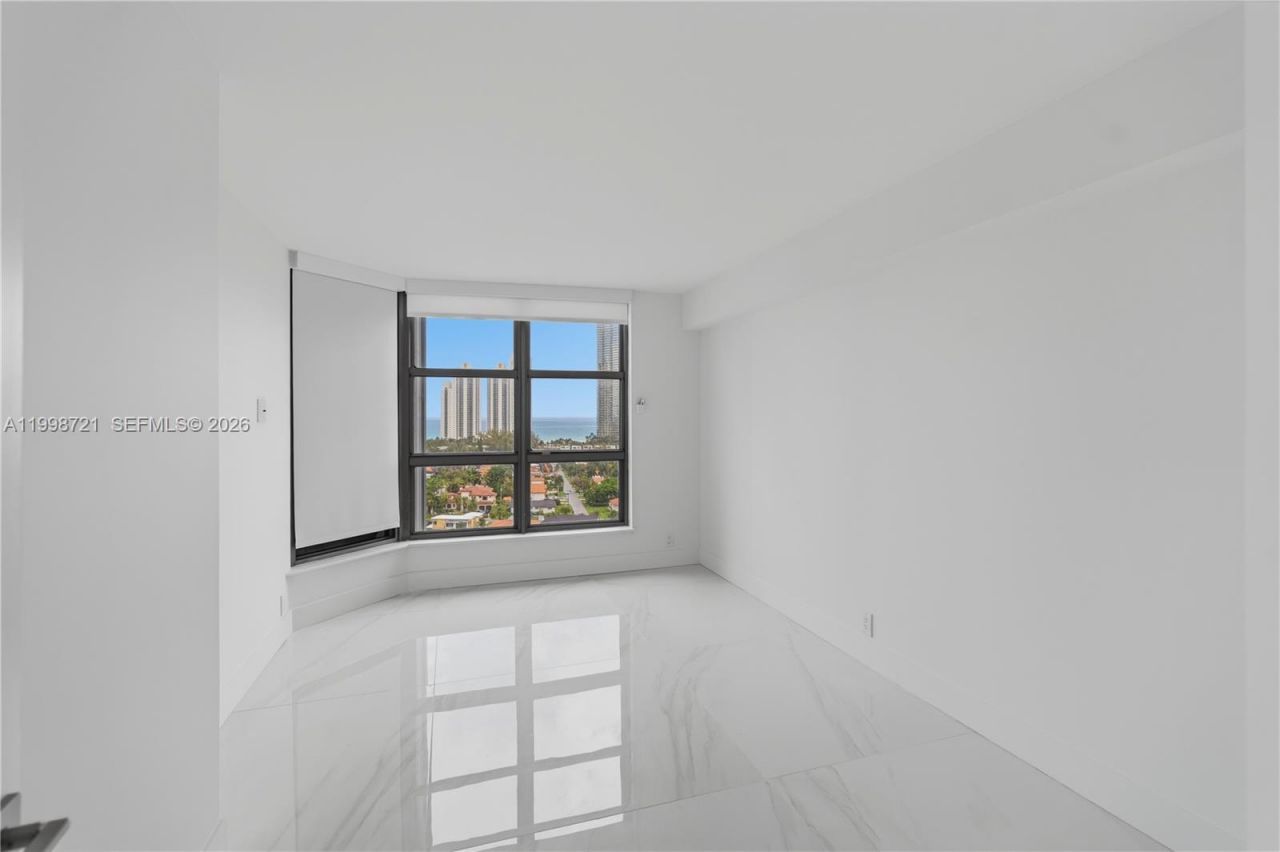 19101 NE 36th Ct, Unit 1811, Aventura, FL 33180 Photo