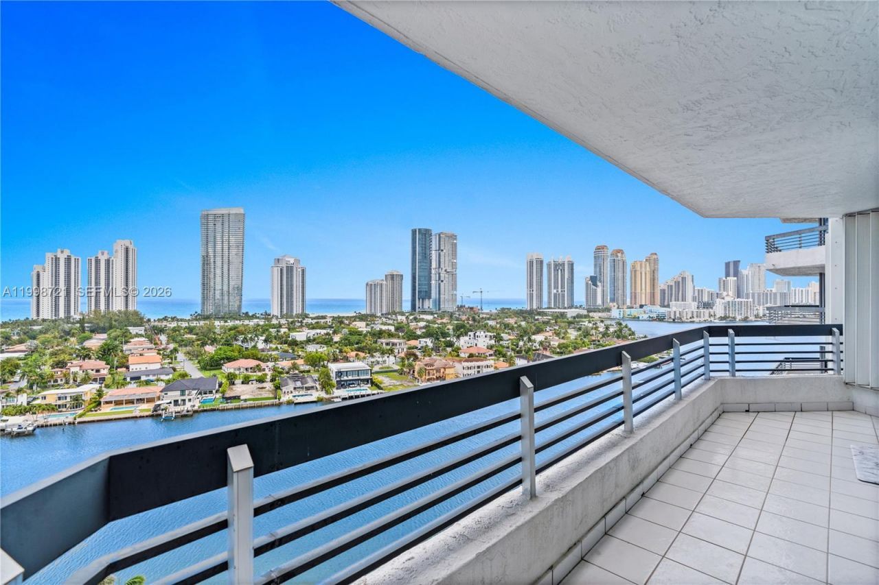 19101 NE 36th Ct, Unit 1811, Aventura, FL 33180 Photo