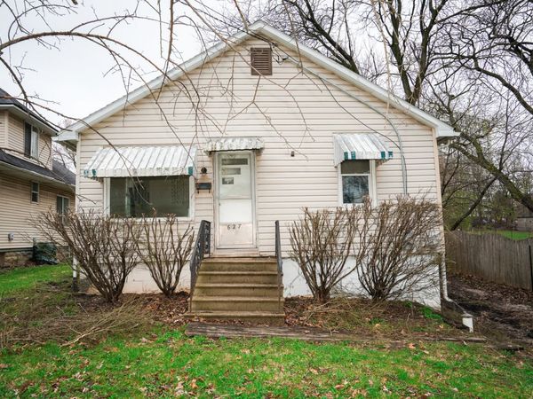 627 Manhattan Road , Joliet, IL 60433