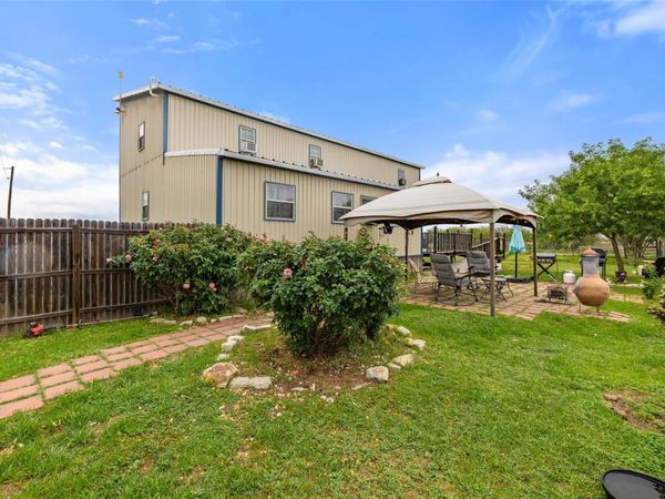 3210 County Road 226, Giddings, TX 78942