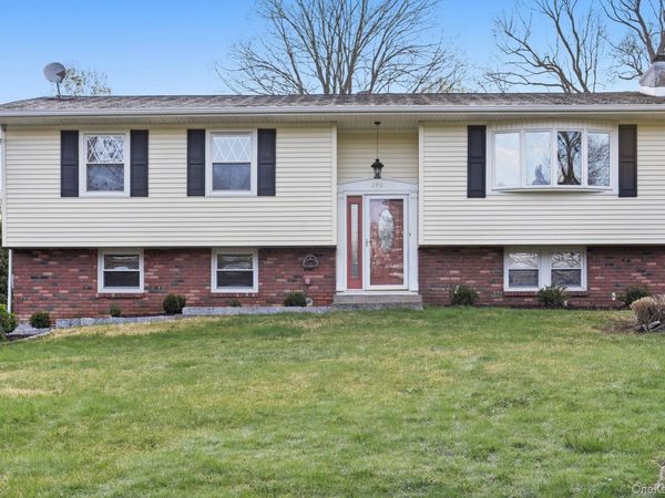 140 Chestnut Ridge Road, Mahopac, NY 10541