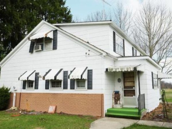 4350 S 200 E, Knox, IN 46534