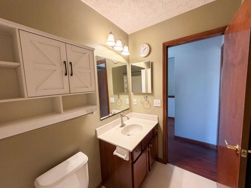 3373 Brook Spring Drive, Grove City, OH 43123 Photo 12