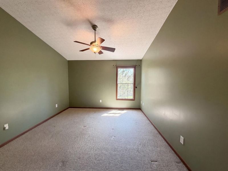 3373 Brook Spring Drive, Grove City, OH 43123 Photo 15