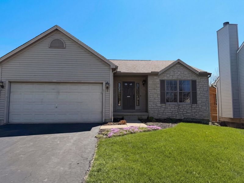 3373 Brook Spring Drive, Grove City, OH 43123 Photo 7