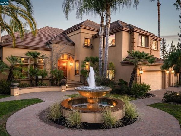 4640 Kingswood Dr, Danville, CA 94506