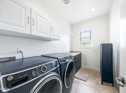 2084 Whitecliff Drive, Reno, NV 89521 Photo