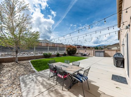2084 Whitecliff Drive, Reno, NV 89521 Photo