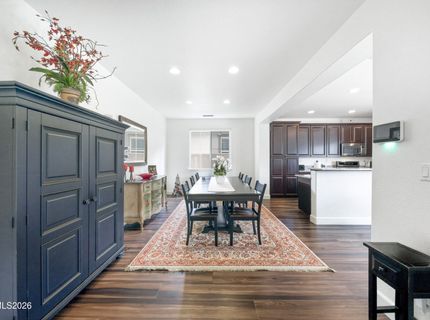 2084 Whitecliff Drive, Reno, NV 89521 Photo