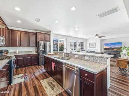 2084 Whitecliff Drive, Reno, NV 89521 Photo