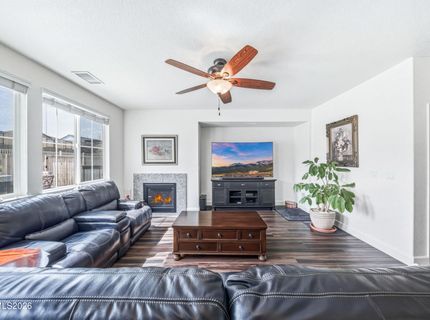 2084 Whitecliff Drive, Reno, NV 89521 Photo