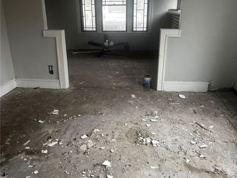 11709 Lenacrave Avenue, Cleveland, OH 44105 Photo 10