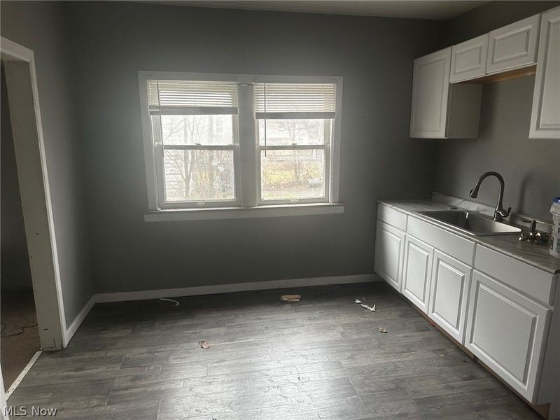 11709 Lenacrave Avenue, Cleveland, OH 44105 Photo 17