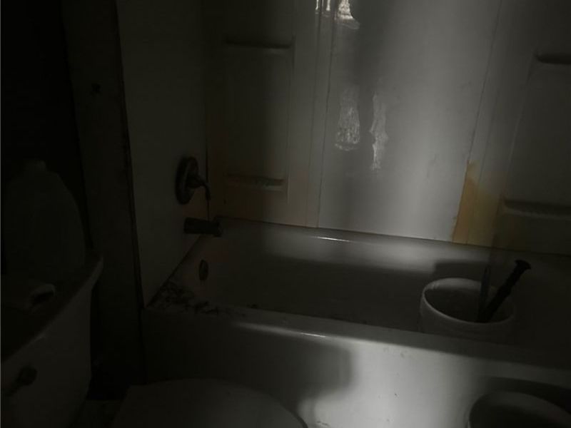 11709 Lenacrave Avenue, Cleveland, OH 44105 Photo 19