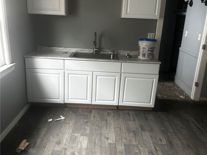 11709 Lenacrave Avenue, Cleveland, OH 44105 Photo 22