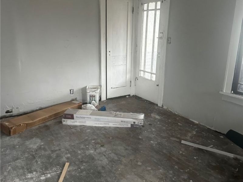 11709 Lenacrave Avenue, Cleveland, OH 44105 Photo 9