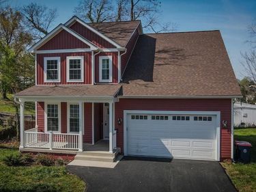 136 S ALMOND STREET, ORANGE, VA 22960