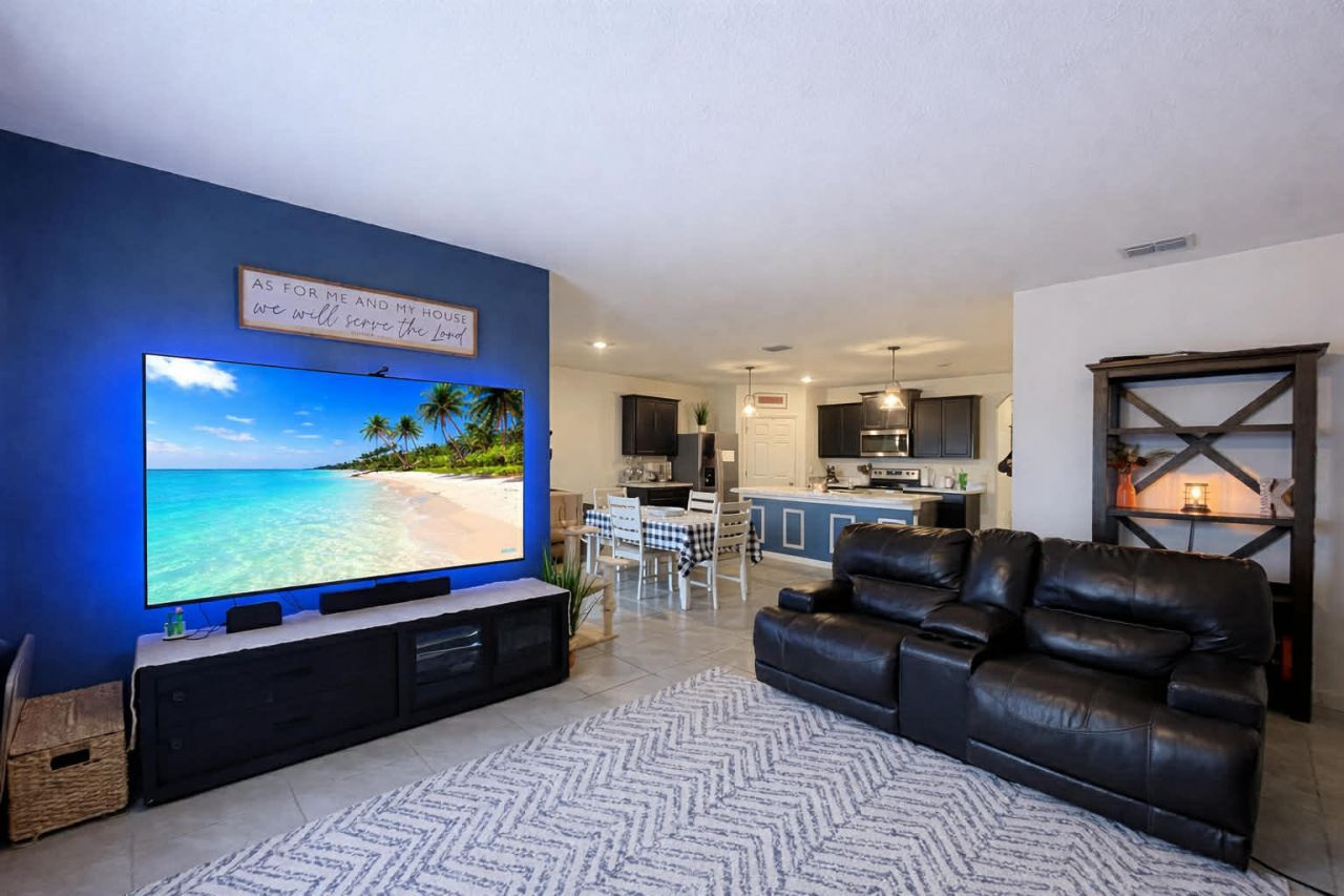 1040 SW Canary Terrace, Port Saint Lucie, FL 34953 Photo