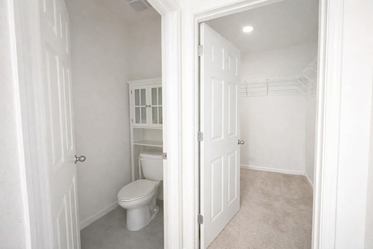 1040 SW Canary Terrace, Port Saint Lucie, FL 34953 Photo