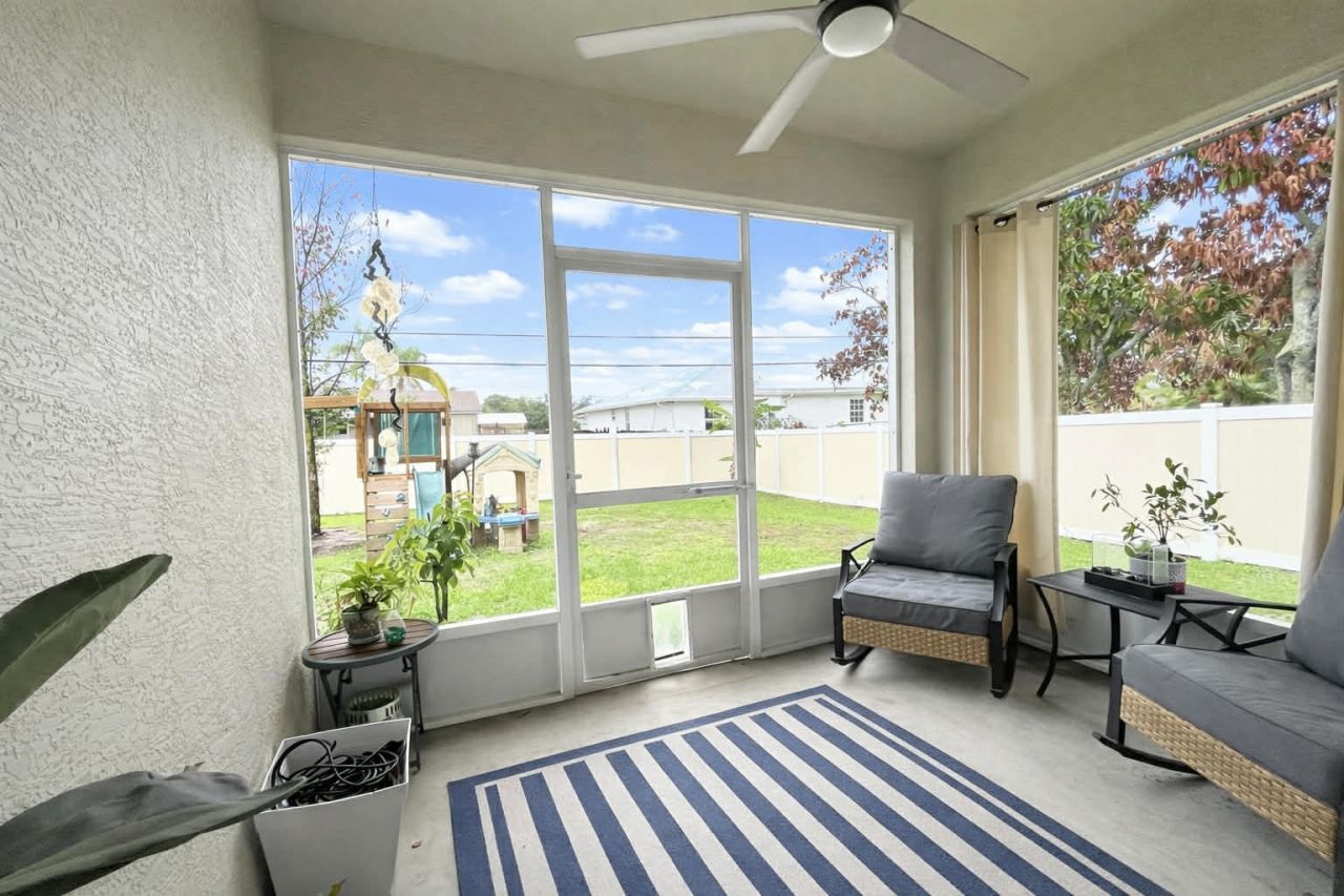 1040 SW Canary Terrace, Port Saint Lucie, FL 34953 Photo