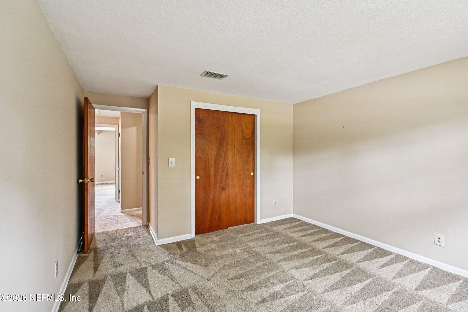 8507 Synhoff Drive, Jacksonville, FL 32216 Photo