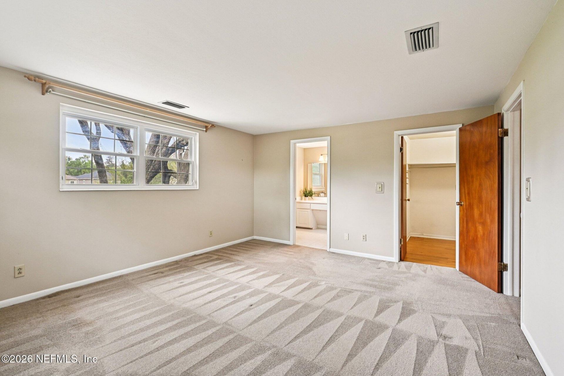 8507 Synhoff Drive, Jacksonville, FL 32216 Photo