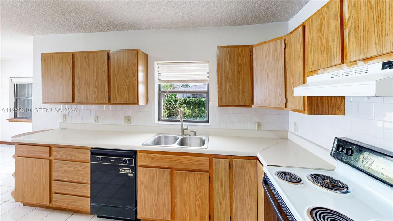 14380 SW 297th St , Homestead, FL 33033 Photo