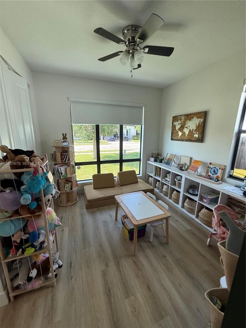2945 SE 3rd St, Homestead, FL 33033 Photo
