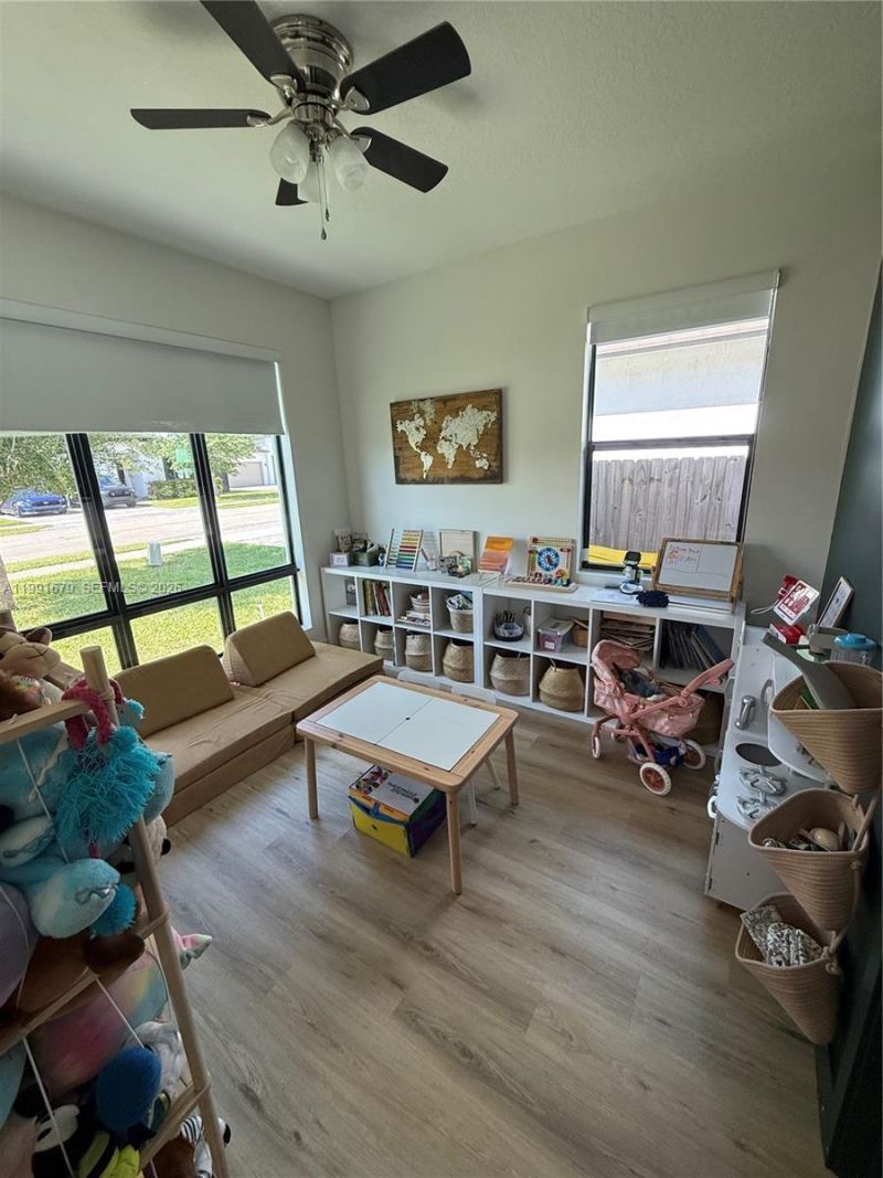 2945 SE 3rd St, Homestead, FL 33033 Photo