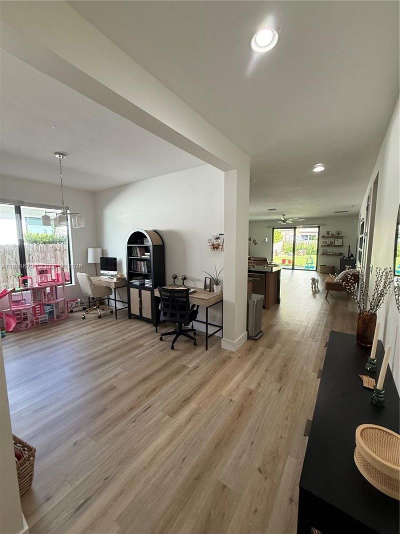 2945 SE 3rd St, Homestead, FL 33033 Photo
