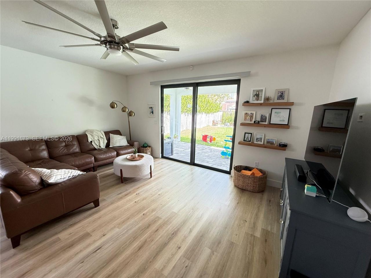 2945 SE 3rd St, Homestead, FL 33033 Photo