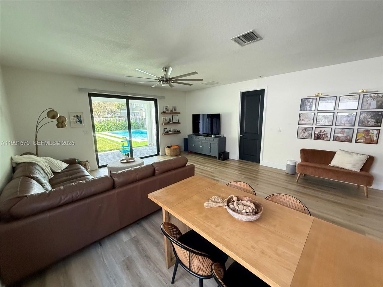 2945 SE 3rd St, Homestead, FL 33033 Photo