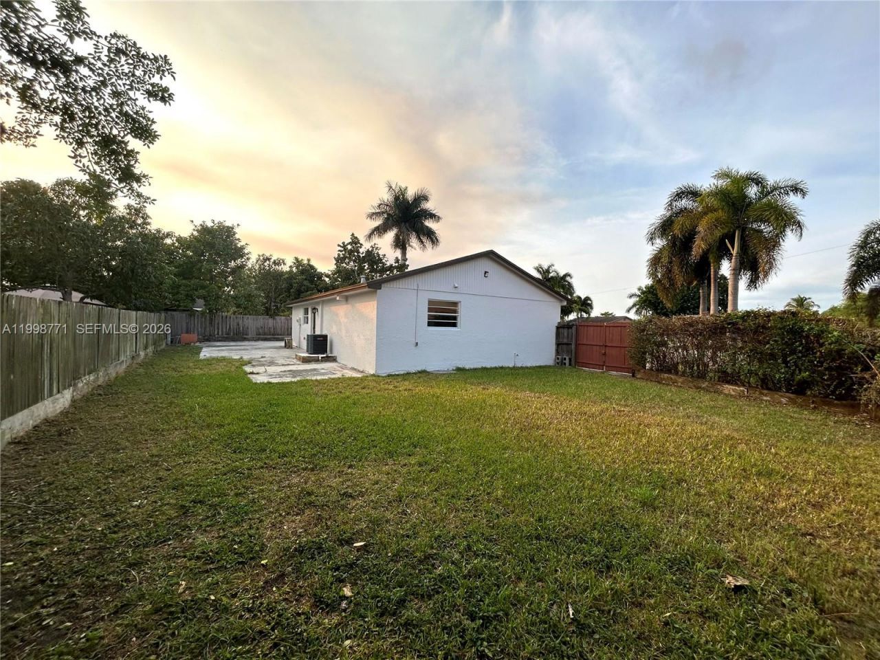 1666 SW 3rd Ct, Homestead, FL 33030 Photo