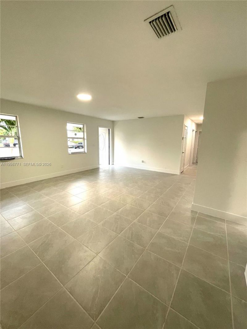 1666 SW 3rd Ct, Homestead, FL 33030 Photo