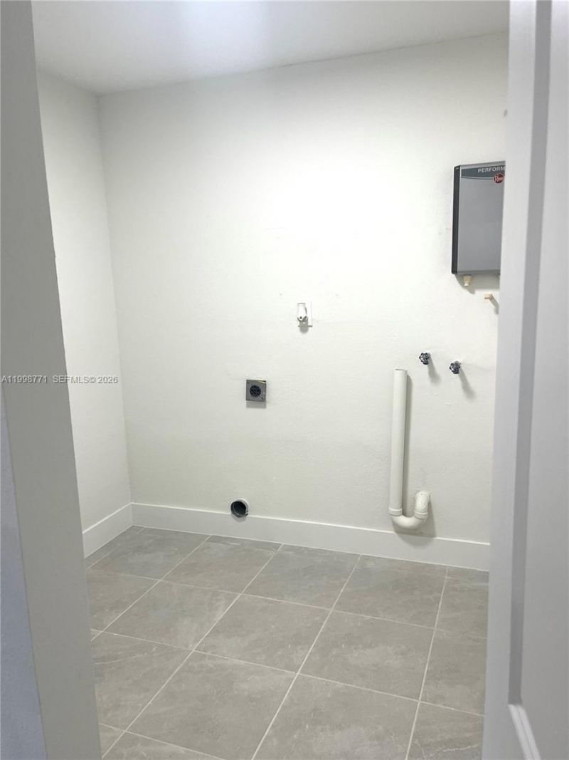 1666 SW 3rd Ct, Homestead, FL 33030 Photo