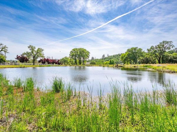 14035 Riva Ridge Cir, Auburn, CA 95602