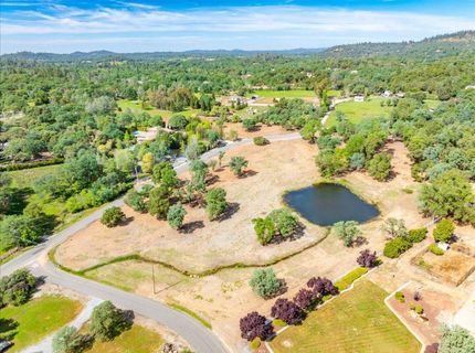 14035 Riva Ridge Cir, Auburn, CA 95602 Photo