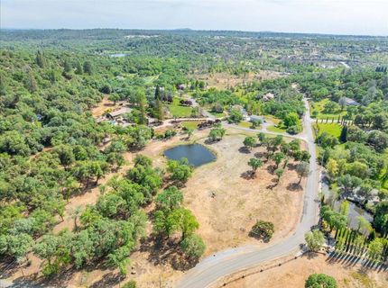 14035 Riva Ridge Cir, Auburn, CA 95602 Photo