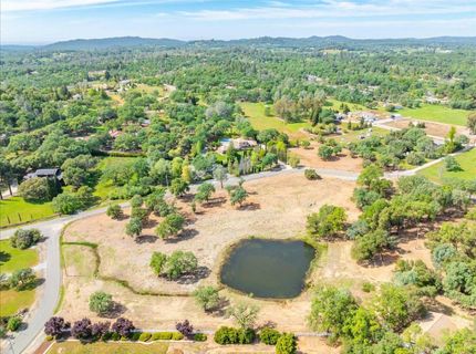 14035 Riva Ridge Cir, Auburn, CA 95602 Photo
