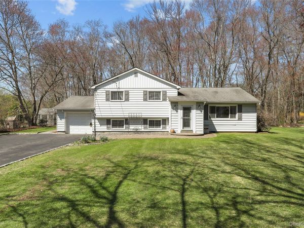 2378 Pine Grove Court , Yorktown Heights, NY 10598