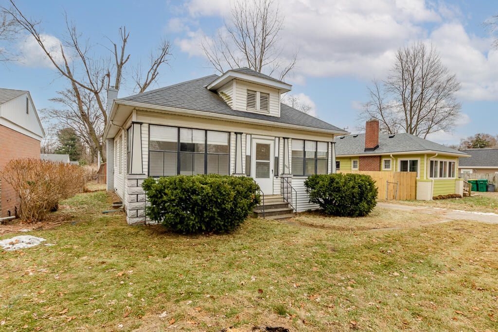 986 N Prospect Road, Ypsilanti, MI 48198 Main Photo