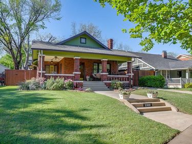 2309 Mistletoe Avenue, Fort Worth, TX 76110