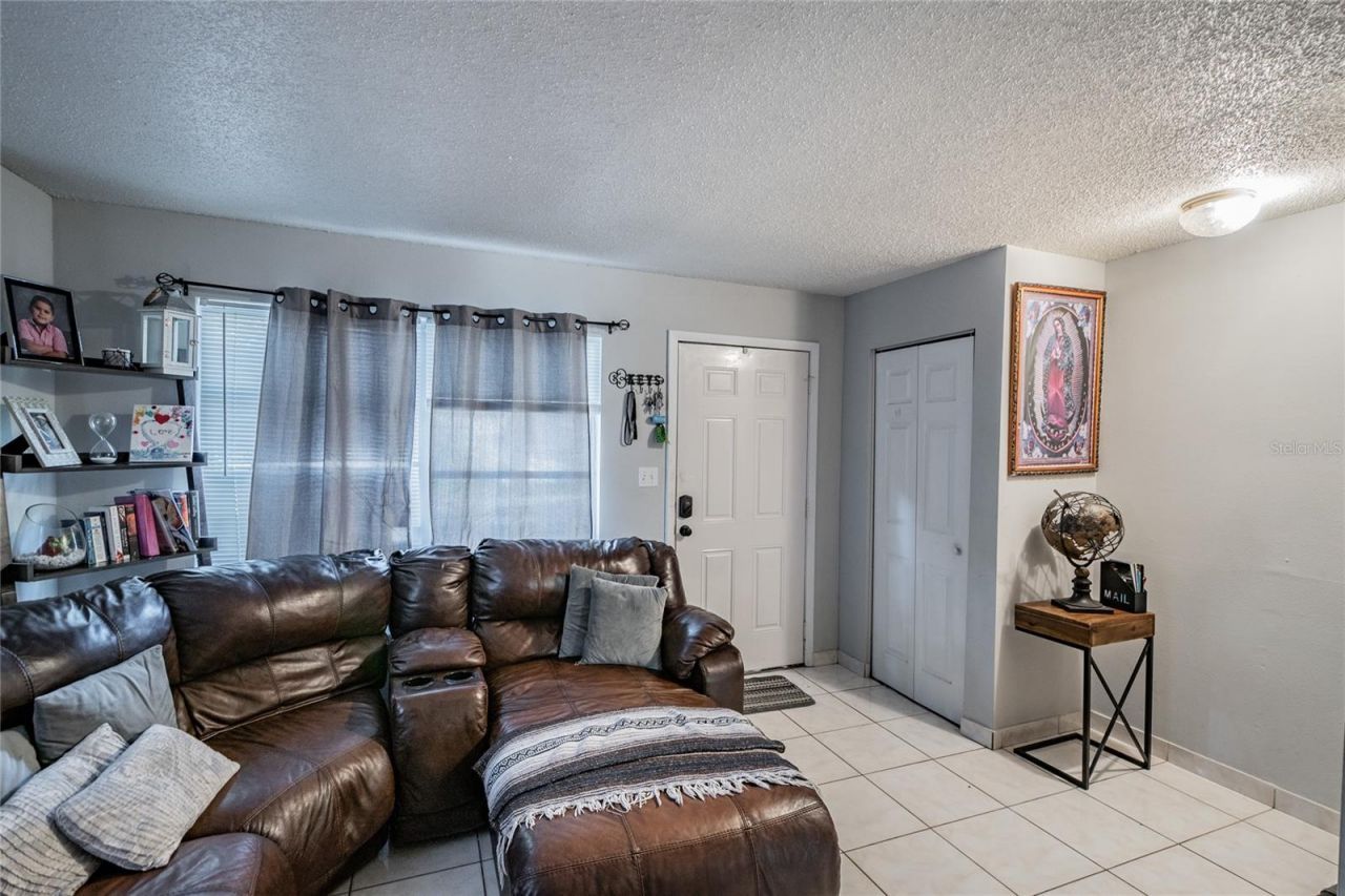 210 Amherst Avenue, Unit 100, Sarasota, FL 34232 Photo